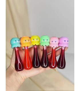 تینت لب طرح عروسک