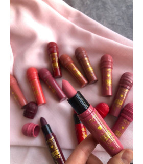 رژ جامد میکروفونی ارتسکین در کف بازار