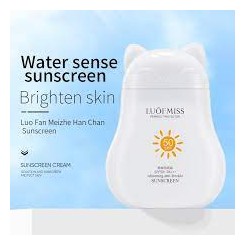 کرم ضد آفتاب لوفمیس SPF50 روشن کننده و ضد چروک LUOFMISS