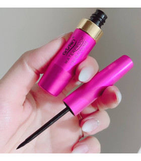 خط چشم ماژیکی آرت اسکین