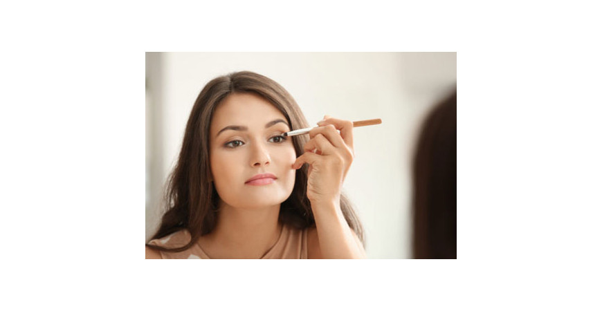  چگونه آرایش دخترانه کنیم